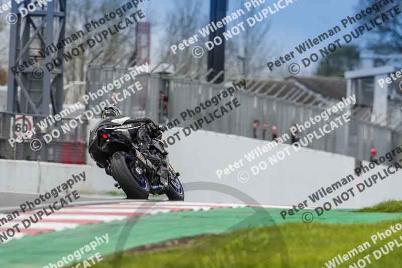 donington no limits trackday;donington park photographs;donington trackday photographs;no limits trackdays;peter wileman photography;trackday digital images;trackday photos